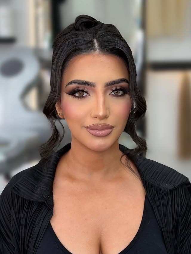 Glam finish